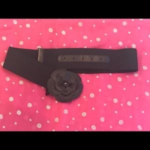 Black flower belt